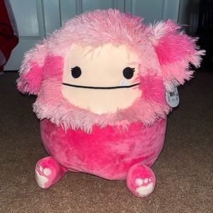 Squishmallow Big Foot - 12inch -Hailey
